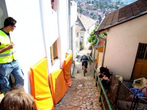 1200px-Sarajevo_urban_downhill_race